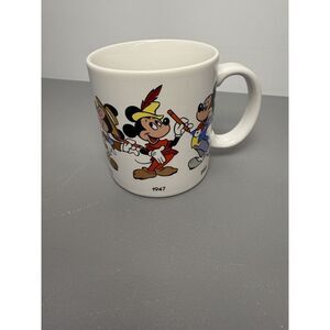 Walt Disney‎ 1986 Mickey Mouse Ceramic Cup/Mug   3 1/2" High #33
